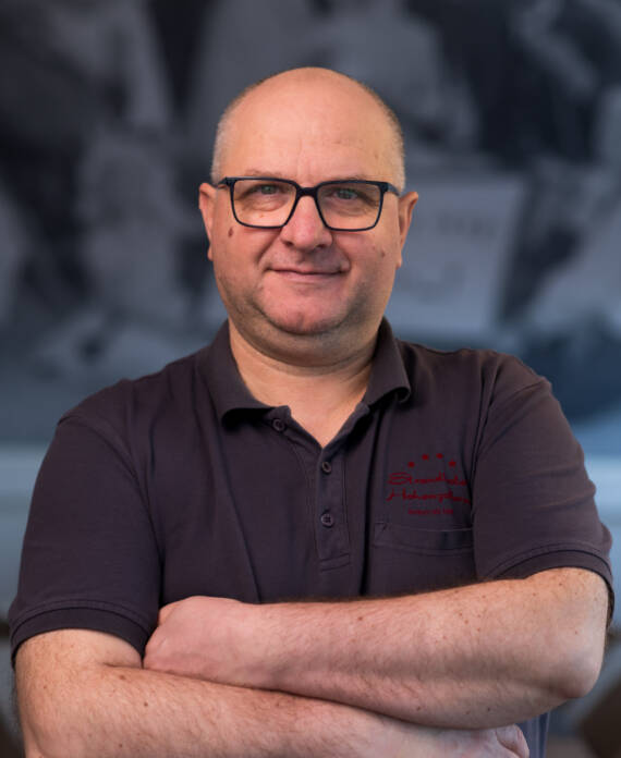 Constantin Mucea Housekeeper