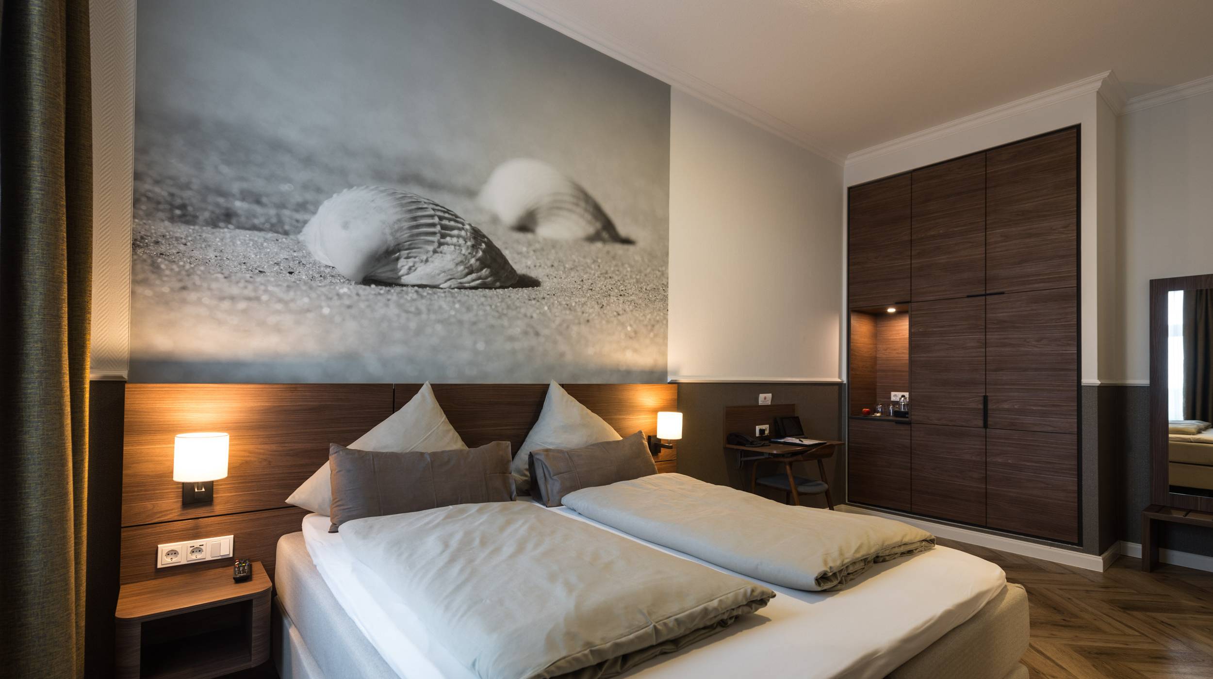 DOPPELZIMMER ZUR LANDSEITE Strandhotel Hohenzollern Borkum